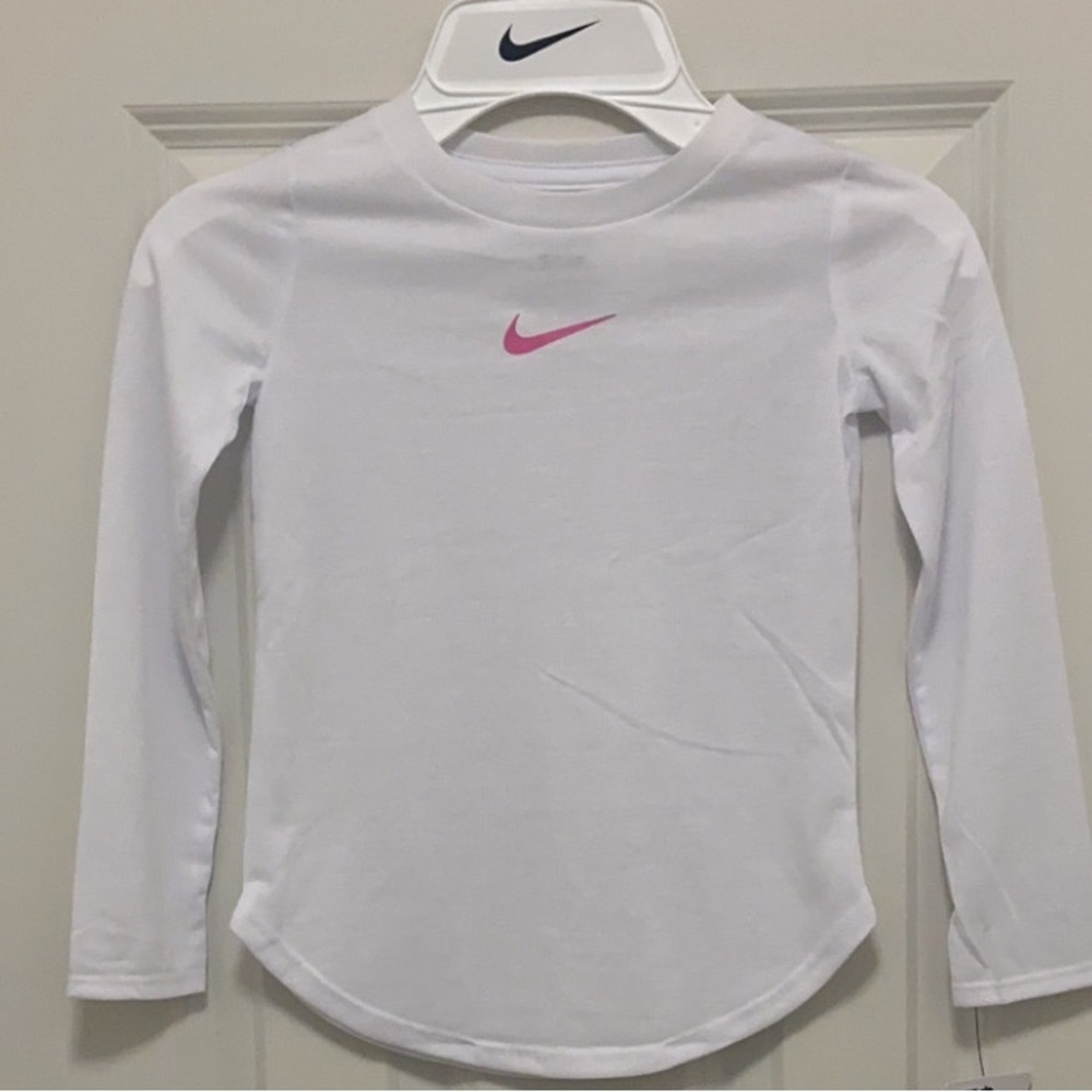 LOT NWT WITH 4 TODDLER GIRL LONG SLEEVE TSHIRTS SIZE 3/4